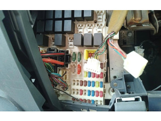 Блок предохранителей MN108319   Mitsubishi Colt CZ3    