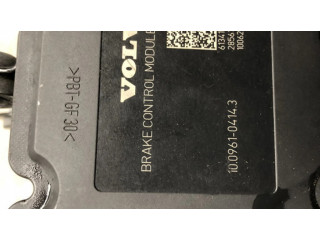 Блок АБС 10096104143, 61341000133   Volvo  V40  2012-2019 года