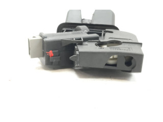 Замок багажника 4E0827645A, 4F5827505D    Audi A6 S6 C6 4F 2004 - 2011 года