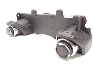 Блок управления климат-контролем 8893304828   Lynk & co 01