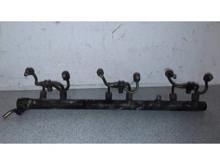 Vstřikovací lišta 7788679   BMW 5 E60 E61  pro benzínový / Газ motor 2.5 M54b25 