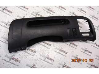 Дисплей    8395028112   Toyota Previa (XR30, XR40) II