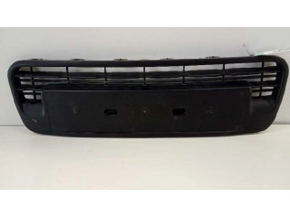 Решётка в плоскости крышки Citroen C3 Picasso  9681800777, 107074604      