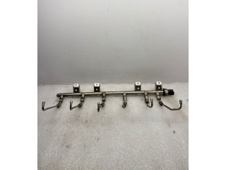 Топливная рампа 7575480, 709510058   BMW 3 E92 E93  
