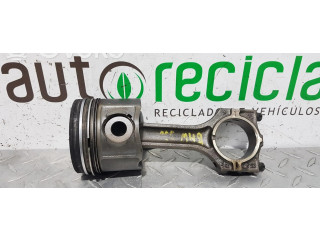 Píst PISTON   BMW 3 E46  pro naftový motor 2.9  