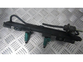 Топливная рампа 1561064g0, 15610-64g0   Suzuki Wagon R+ 1.3 