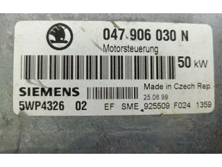 Блок управления двигателем Блок управления 047906030N   Skoda Felicia I