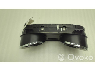 Přístrojová deska  Chrysler Town & Country V 2011 P68055682AE  
