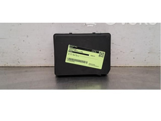 Блок предохранителей  284B64086R   Renault Arkana    