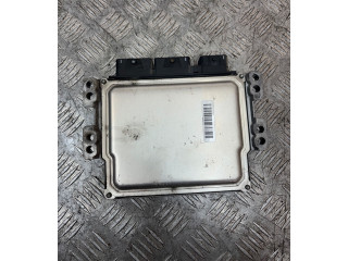 Řídící jednotka 237100703R, 28337245   Dacia Duster 2010