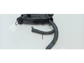   Pojistková skříňka 8262250010   Lexus LS 430 2003