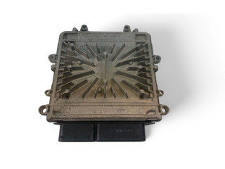 Řídící jednotka 31392982, 0281030782   Volvo XC60 2015