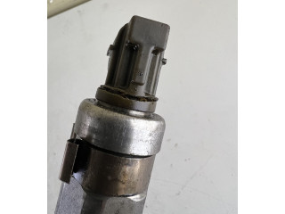 Форсунка 2367027020, 236702702    Toyota RAV 4 (XA20)   
