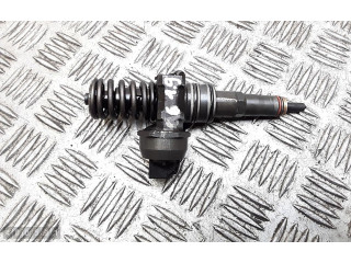 Vstřikovač 038130073AG   Volkswagen Jetta V     