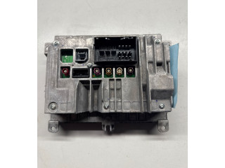 Дисплей    68306560AV, M9234700660   Dodge Durango