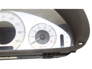 Přístrojová deska  Mercedes-Benz CLK A209 C209 2005 A2095409811  