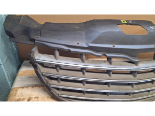 Передняя решётка Chrysler Pacifica  04857626AA, 04857713AA      