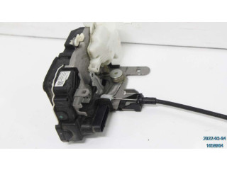 Vstřikovač 31440391   Volvo V40    D4162T 