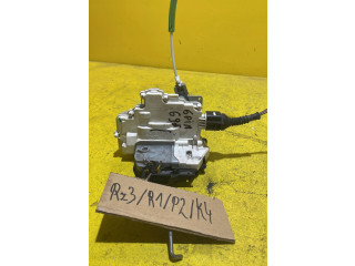 Замок багажника 4F083901, RZ3R1P2K4    Audi A3 S3 8P 2003 - 2012 года