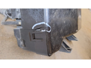   Pojistková skříňka MR515657, G8C208MC   Mitsubishi Pajero 2000