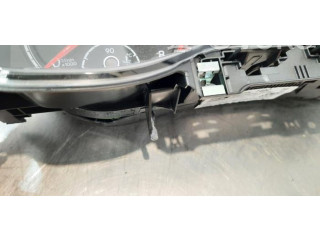 Панель приборов 2G920740C   Volkswagen Polo VI       