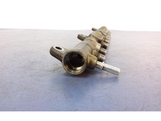 Vstřikovací lišta 11617555666, 7555666   BMW 7 F01 F02 F03 F04   4.4 N63B44B 