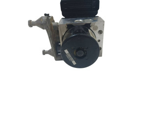 Jednotka ABS A1729014000   Mercedes-Benz C W204 2010