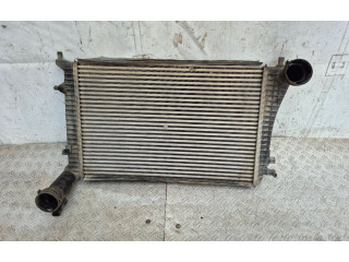Интеркулер  1K0145803F   Volkswagen Caddy 