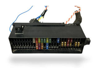 Блок предохранителей TAB016471Q, 1136421107   Jeep Cherokee XJ    