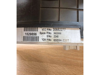 Přístrojová deska  Volvo V70 2000 30682277  