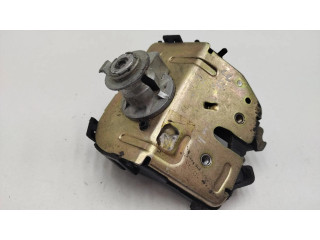 Замок багажника     Ford Focus 1998-2004 года