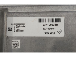 Řídící jednotka 237109221R   Renault Clio III 2018