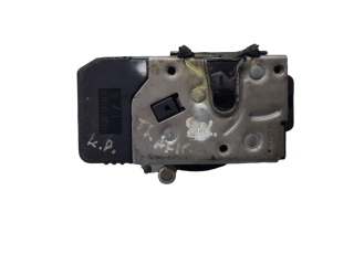 Замок багажника 8200008469, 91166224    Renault Trafic II (X83) 2002-2014 года