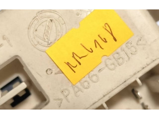 Блок предохранителей 51715858   Fiat Stilo 2004