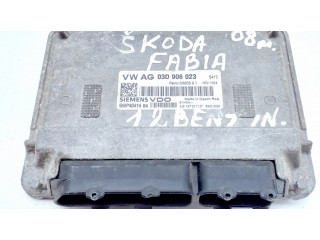 Блок управления двигателя 03D906023, 5WP4041404   Skoda Fabia Mk2 (5J)