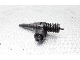 Vstřikovač 038130073AC   Volkswagen Sharan     