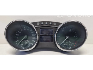 Панель приборов A2515401511, A2515409847   Mercedes-Benz R W251       