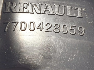 Задний фонарь  7700428059, HALOGENO    Renault Megane I   1995-2002 года