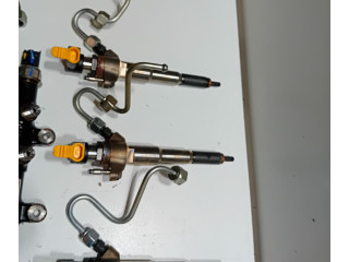 Vstřikovač 1660000372R, 175217543R   Nissan Navara D23     