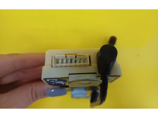 Блок подушек безопасности 0K9BA677R0   KIA Clarus