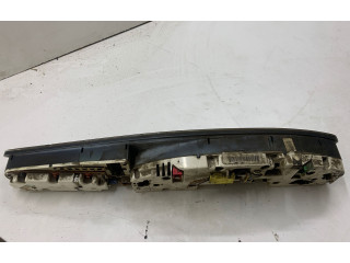 Přístrojová deska  Audi A6 S6 C4 4A 1997 88311178  