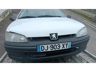 Замок капота 793445   Peugeot 106