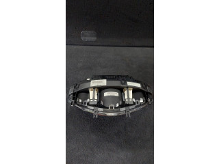 Přístrojová deska  Mercedes-Benz C W204 2010 A2049004402, A2C53372293  