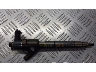 Vstřikovač 338002A400   Hyundai i30  pro naftový motor 1.6  