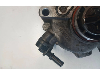 Вакуумный насос 9804021880, 9684786780   Volvo V40 Cross country