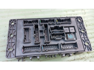 Блок предохранителей  518030317, 2116390907   Mini One - Cooper R50 - 53    