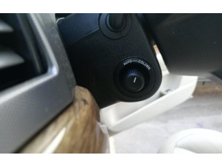 Volant Jaguar XF X250 2010   
