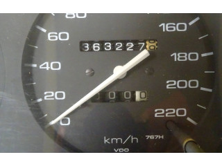 Přístrojová deska  Nissan Primera 1992 96543738, 2481071J00  