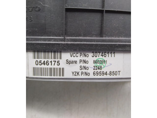 Přístrojová deska  Volvo XC90 2008 30746111  
