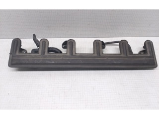 Vstřikovací lišta 1440318   BMW 3 E46  pro benzínový motor 2.3  